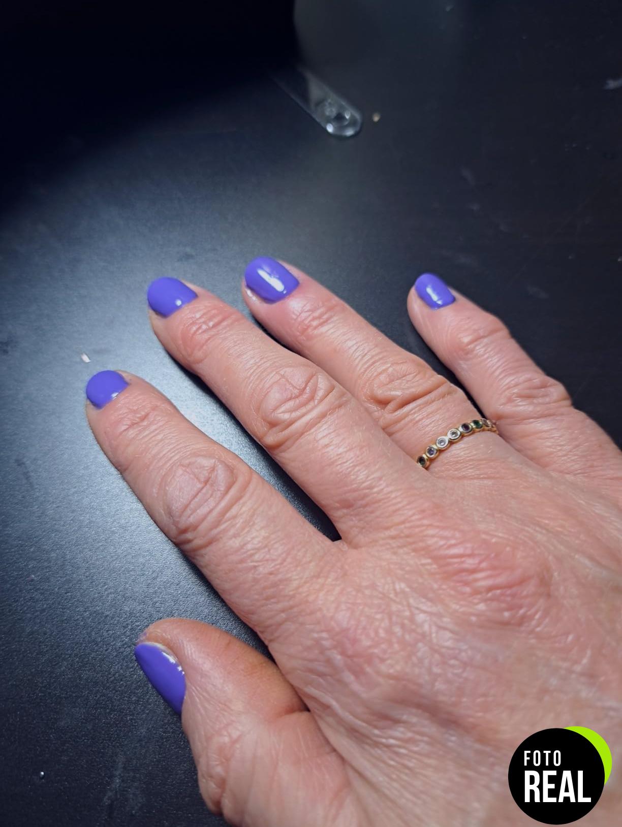 canni-esmalte-gel-azul-01-foto-1